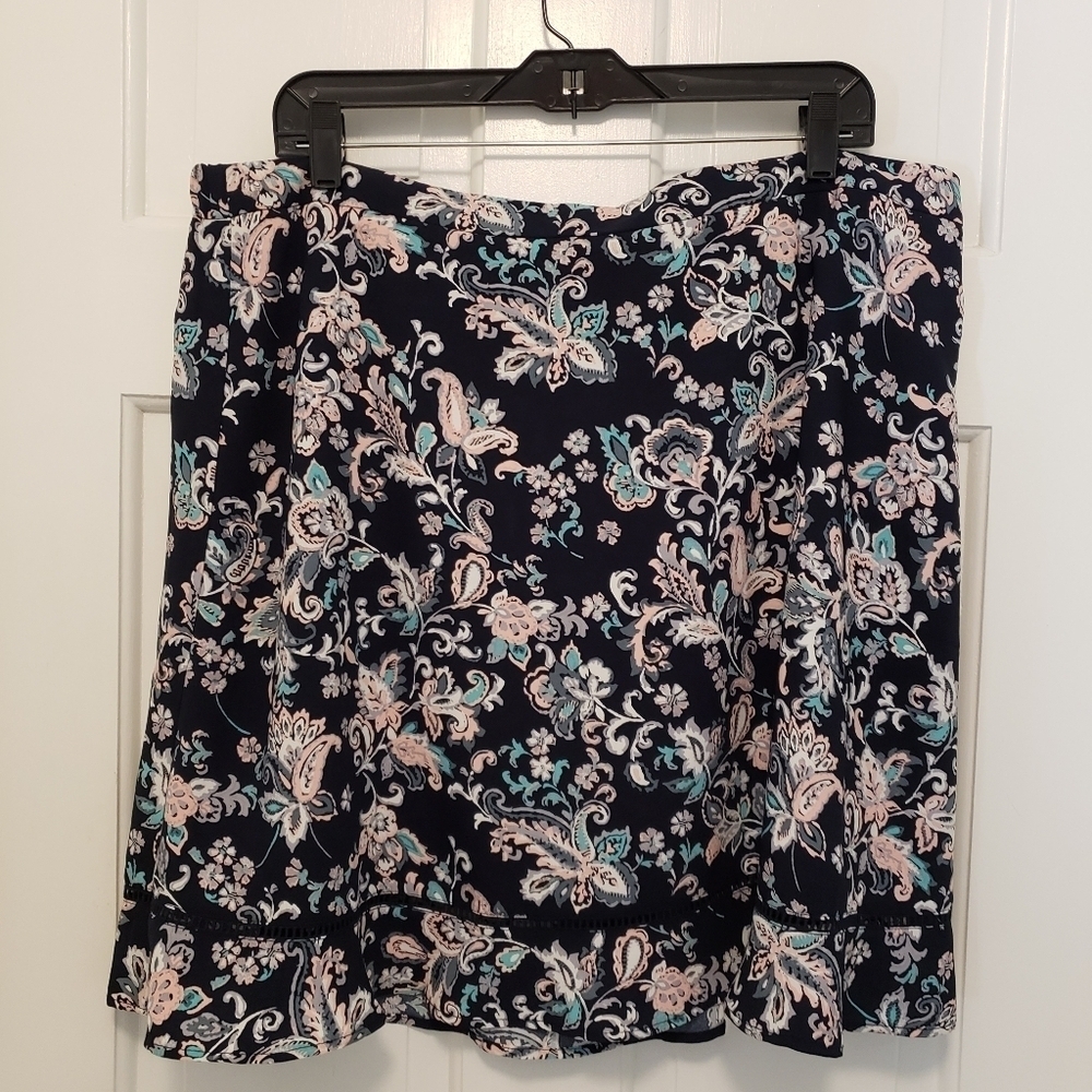 NWT Ann Taylor Loft Mini Skirt Navy Blue Pink Floral Lined Ruffle Size XL